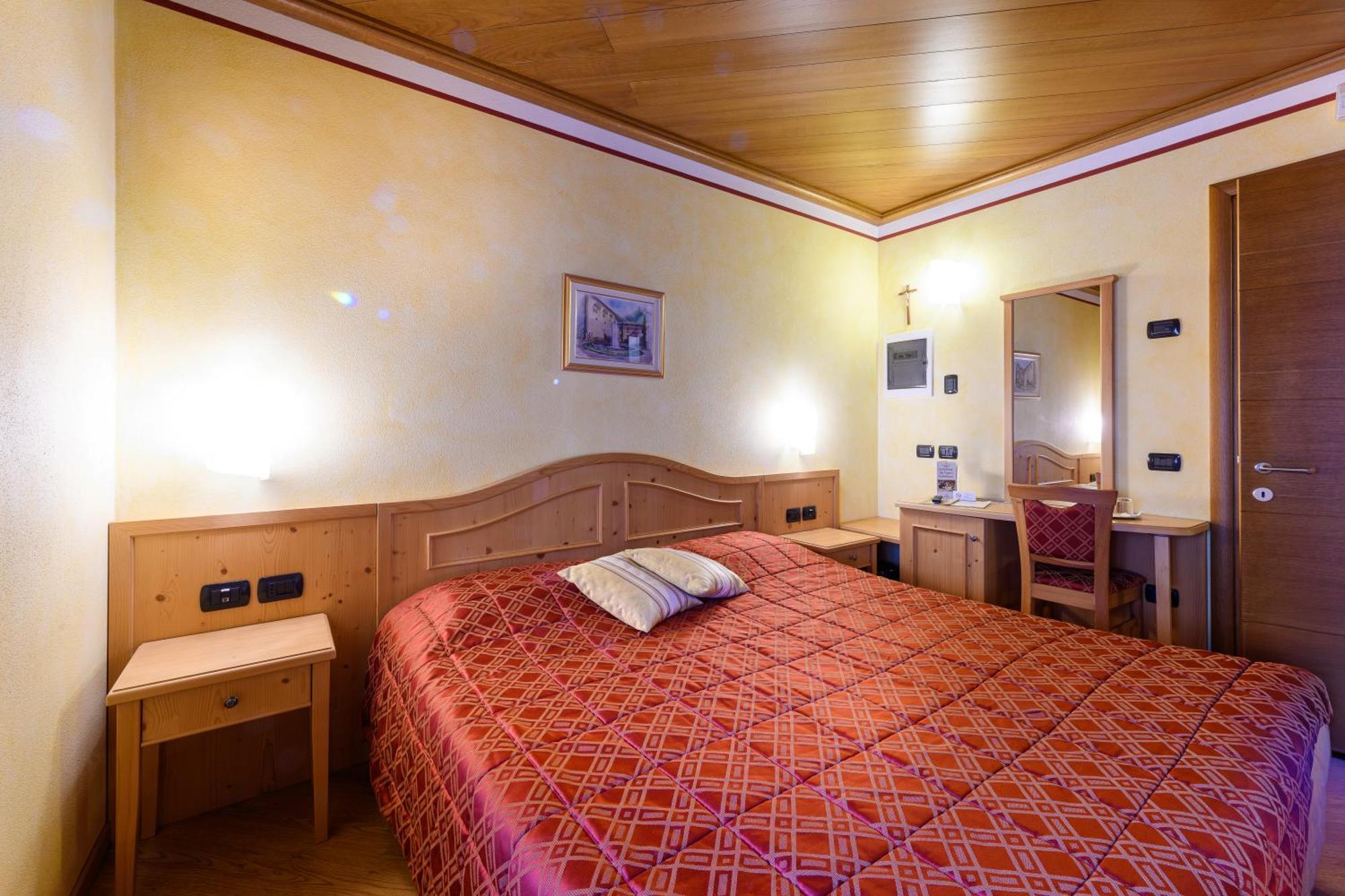 Hotel Garni Le Corti Grosotto Dış mekan fotoğraf
