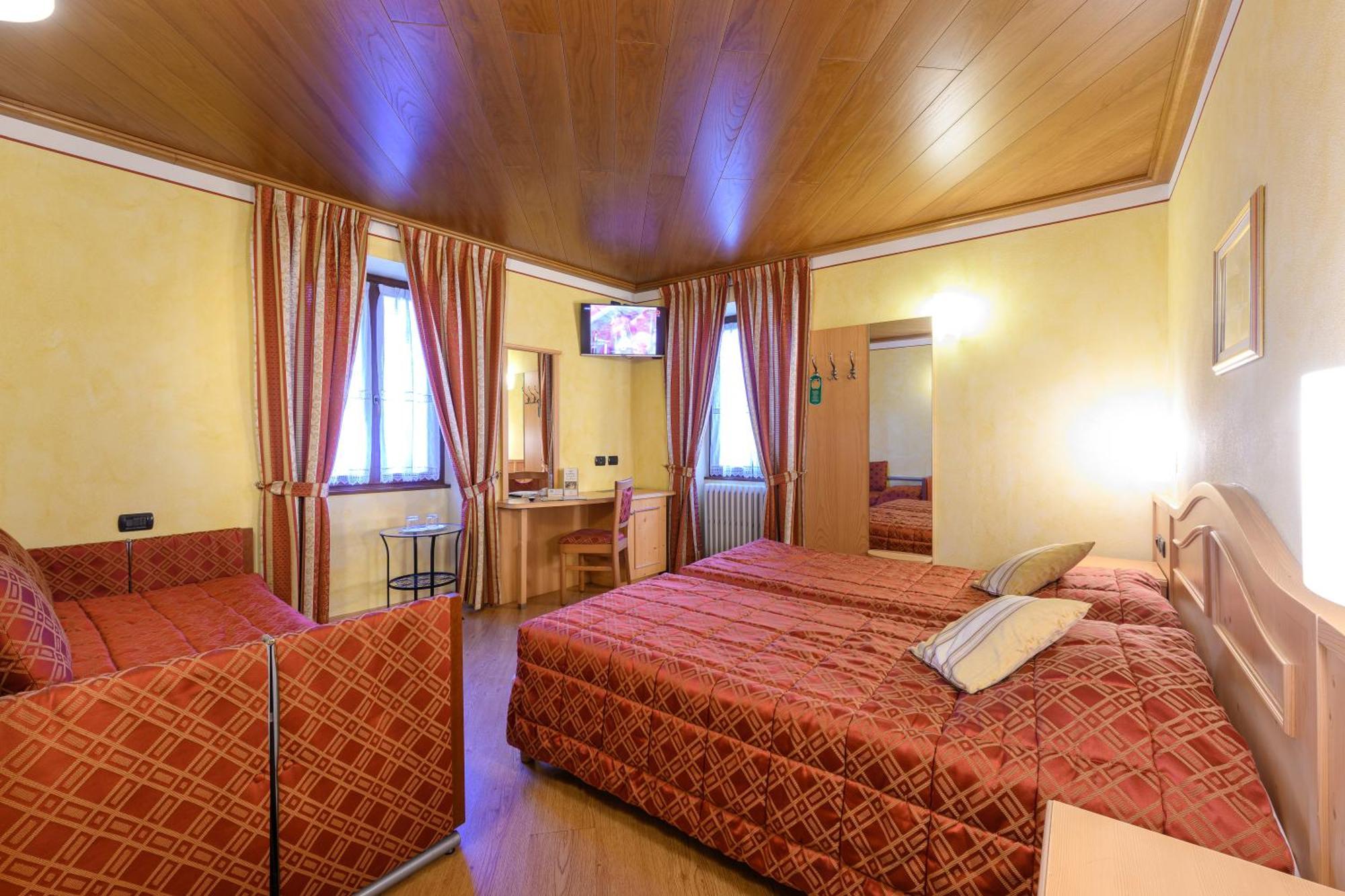Hotel Garni Le Corti Grosotto Dış mekan fotoğraf